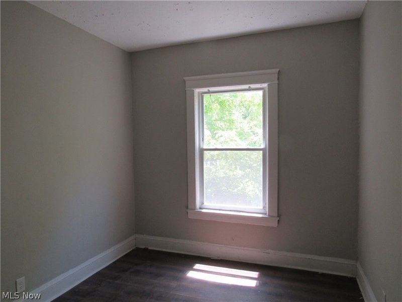 932 Wheelock Road, Cleveland, OH 44103 Photo 4