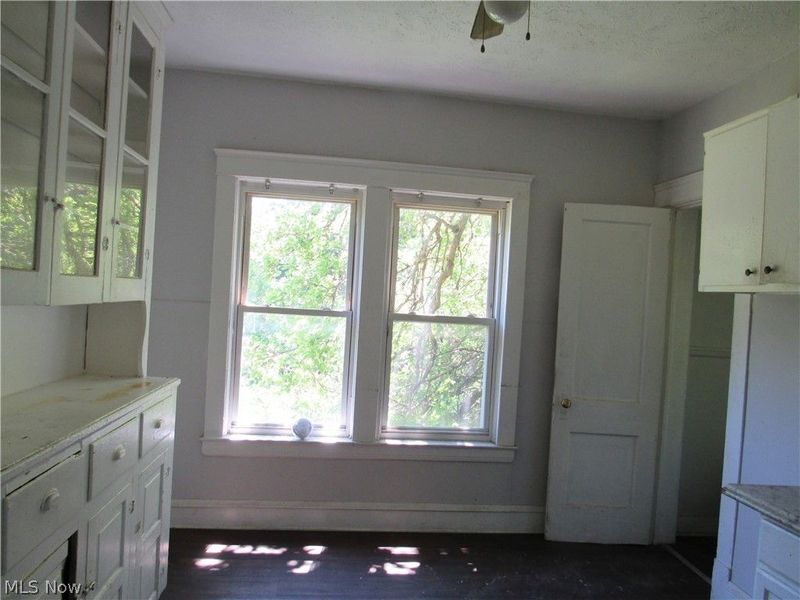 932 Wheelock Road, Cleveland, OH 44103 Photo 41