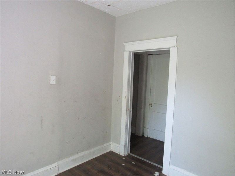 932 Wheelock Road, Cleveland, OH 44103 Photo 5