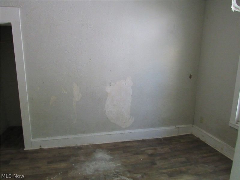 932 Wheelock Road , Cleveland, OH 44103 Photo 9