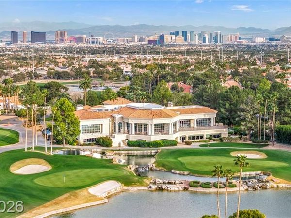 8964 Echo Ridge Drive, Las Vegas, NV 89117