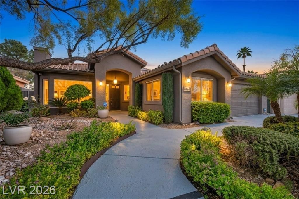8964 Echo Ridge Drive, Las Vegas, NV 89117 Main Photo
