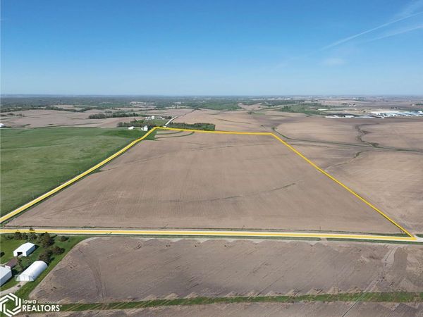 79th Street, Blairstown, IA 52301