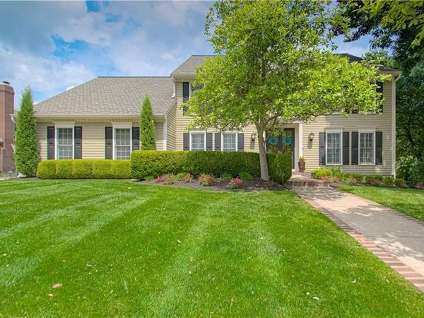 4016 W 124th Street, Leawood, KS 66209