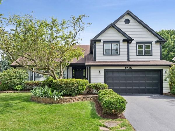 1246 Ardmore Drive , Naperville, IL 60540