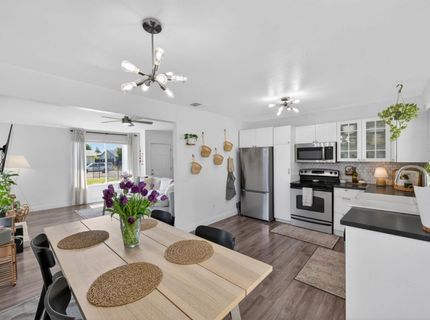 7920 Deer Water Dr, Sacramento, CA 95823 Photo