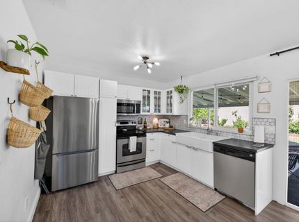 7920 Deer Water Dr, Sacramento, CA 95823 Photo