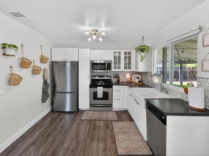 7920 Deer Water Dr, Sacramento, CA 95823 Photo