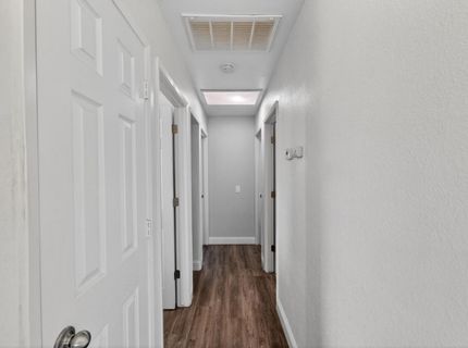 7920 Deer Water Dr, Sacramento, CA 95823 Photo