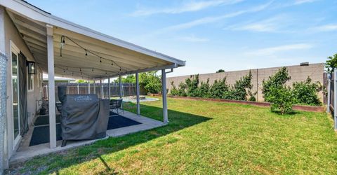 7920 Deer Water Dr, Sacramento, CA 95823 Photo