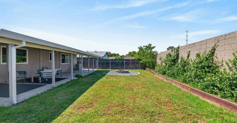 7920 Deer Water Dr, Sacramento, CA 95823 Photo