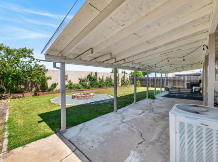 7920 Deer Water Dr, Sacramento, CA 95823 Photo