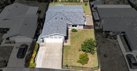 7920 Deer Water Dr, Sacramento, CA 95823 Photo