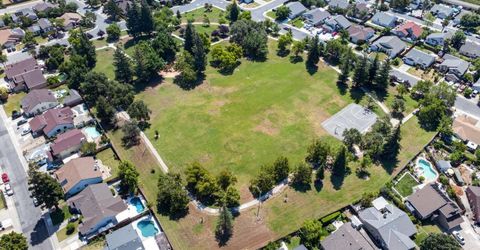 7920 Deer Water Dr, Sacramento, CA 95823 Photo