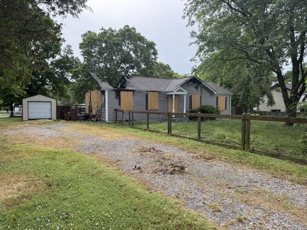 5725 Seminary Rd, Smyrna, TN 37167