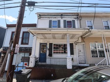 413 NORTH STREET, MINERSVILLE, PA 17954