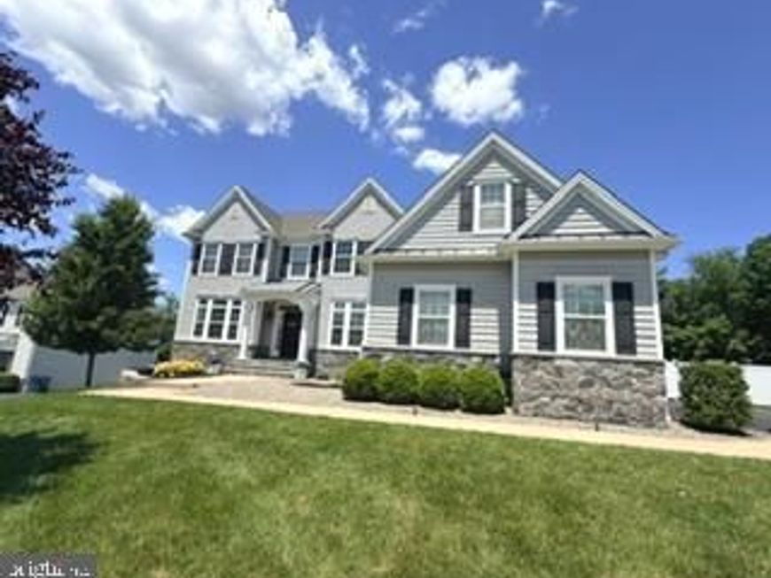 10 Gallop Lane, West Chester, PA 19380 Main Photo