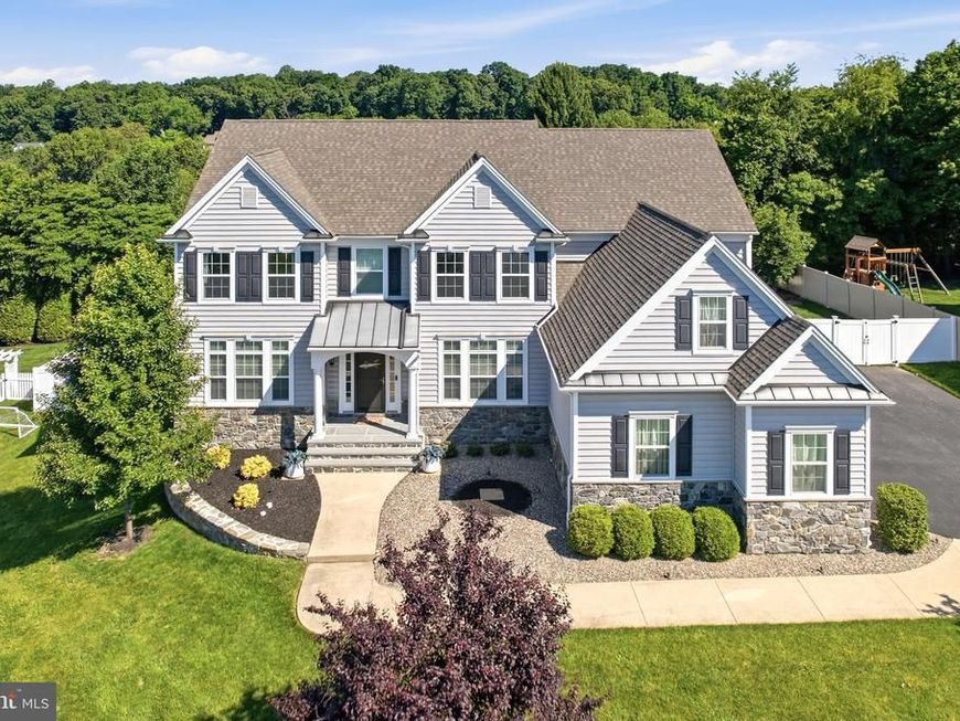10 Gallop Lane, West Chester, PA 19380 Main Photo