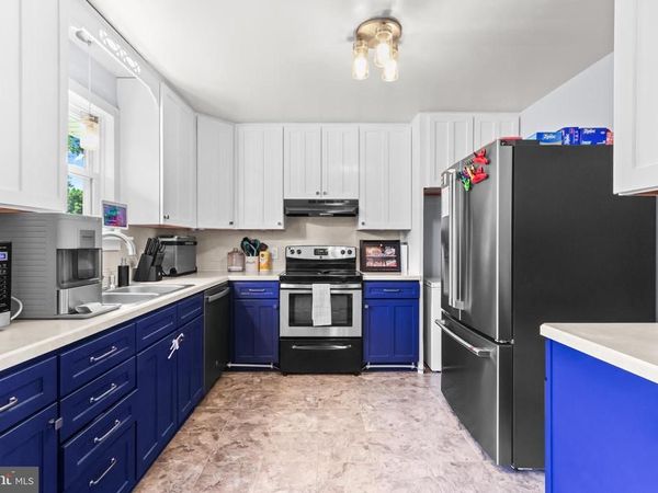439 BATH AVENUE , CATASAUQUA, PA 18032