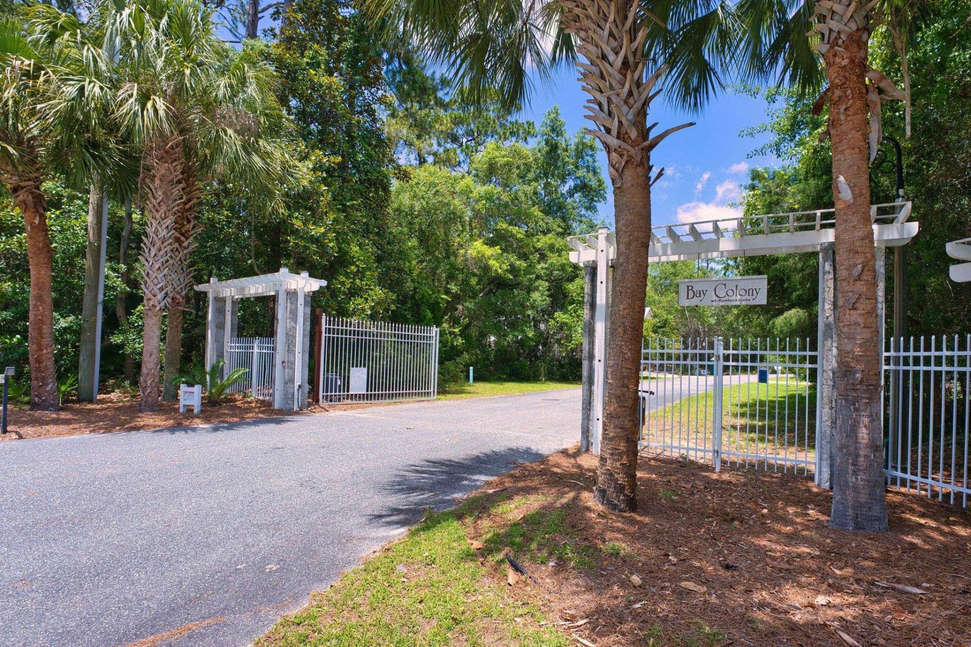 104 Bay Colony Way , Apalachicola, FL 32320 Photo