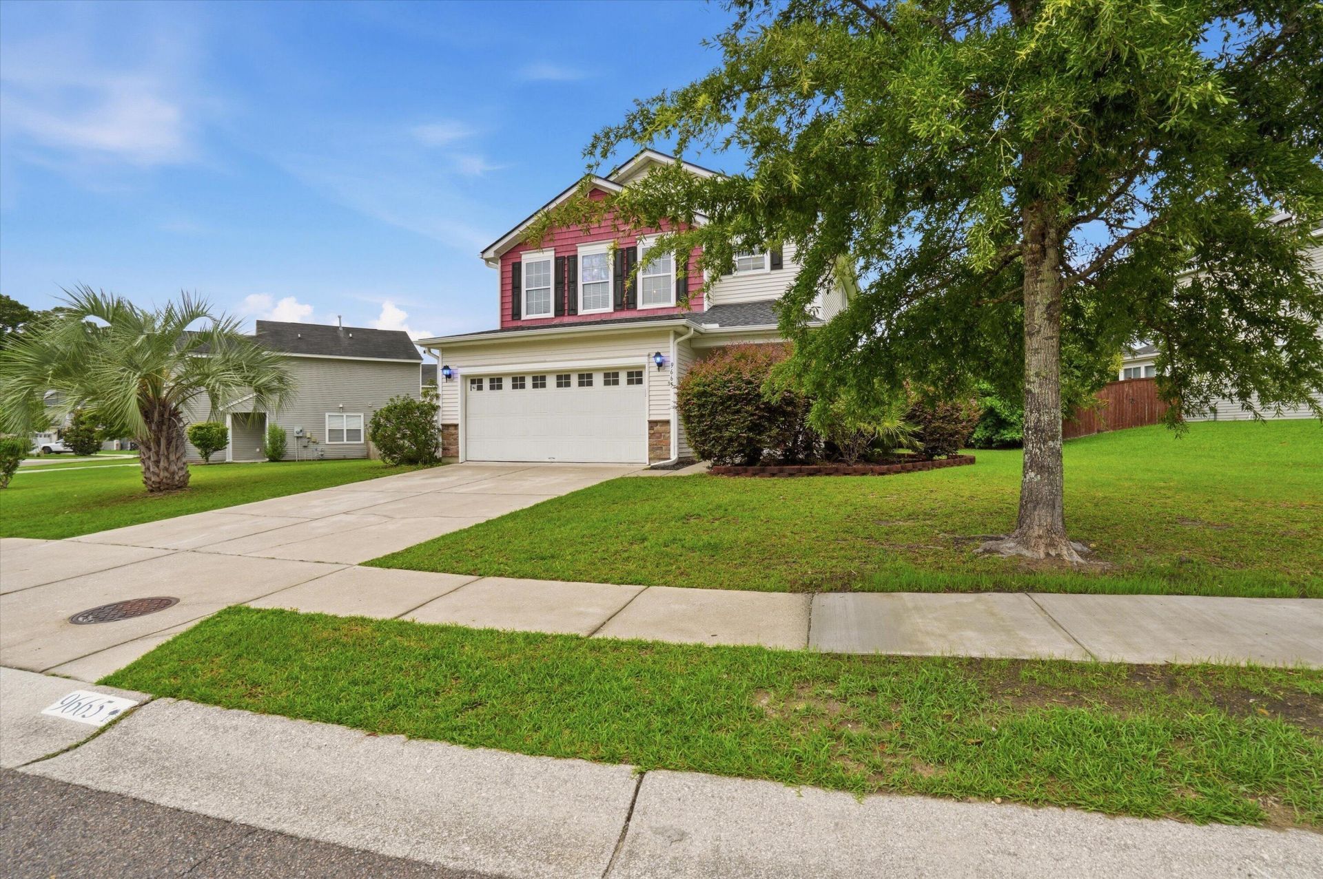 9665 Godwin Street Photo 4