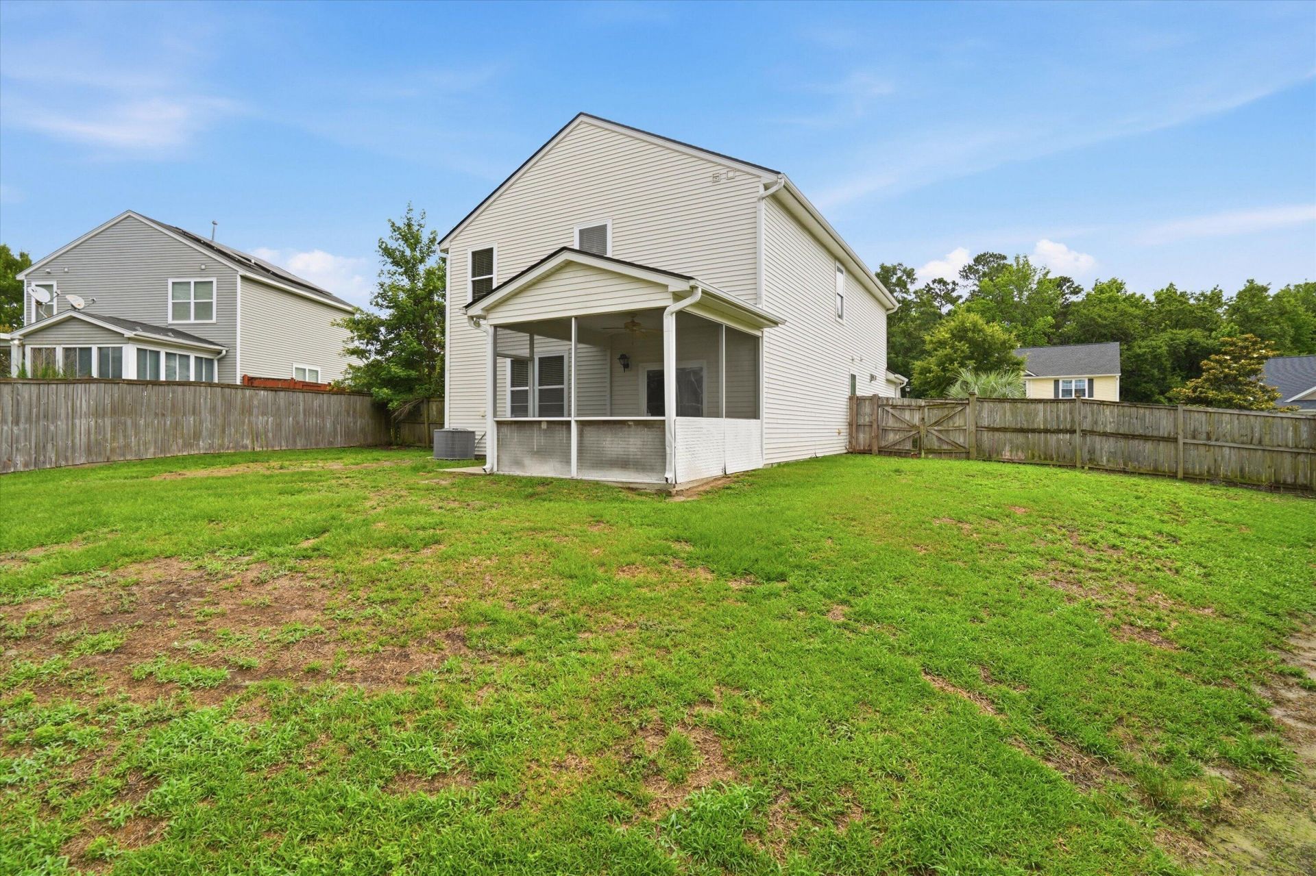 9665 Godwin Street Photo 41