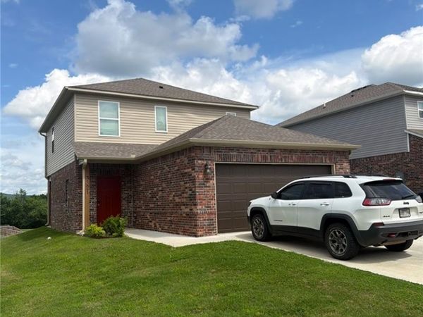 3321 Red Tail Way , Farmington, AR 72730