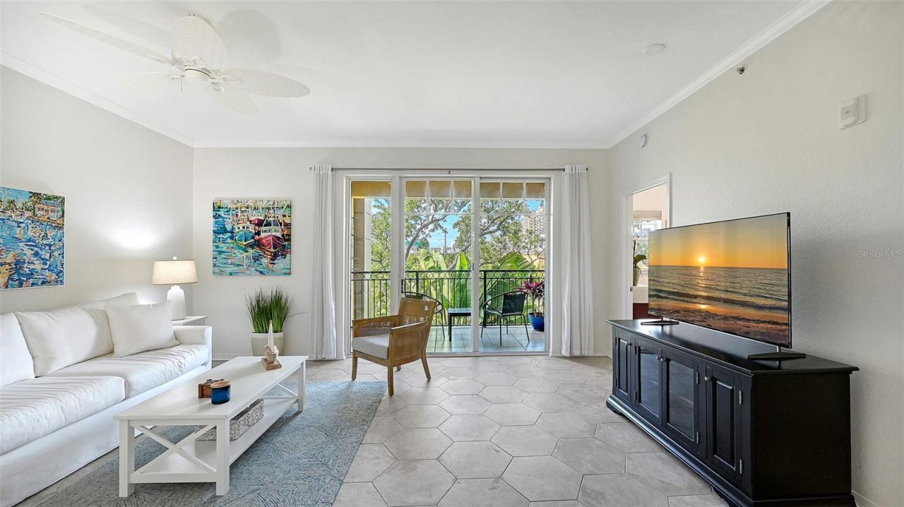 1268 11th Street , Unit 2404, Sarasota, FL 34236 Photo