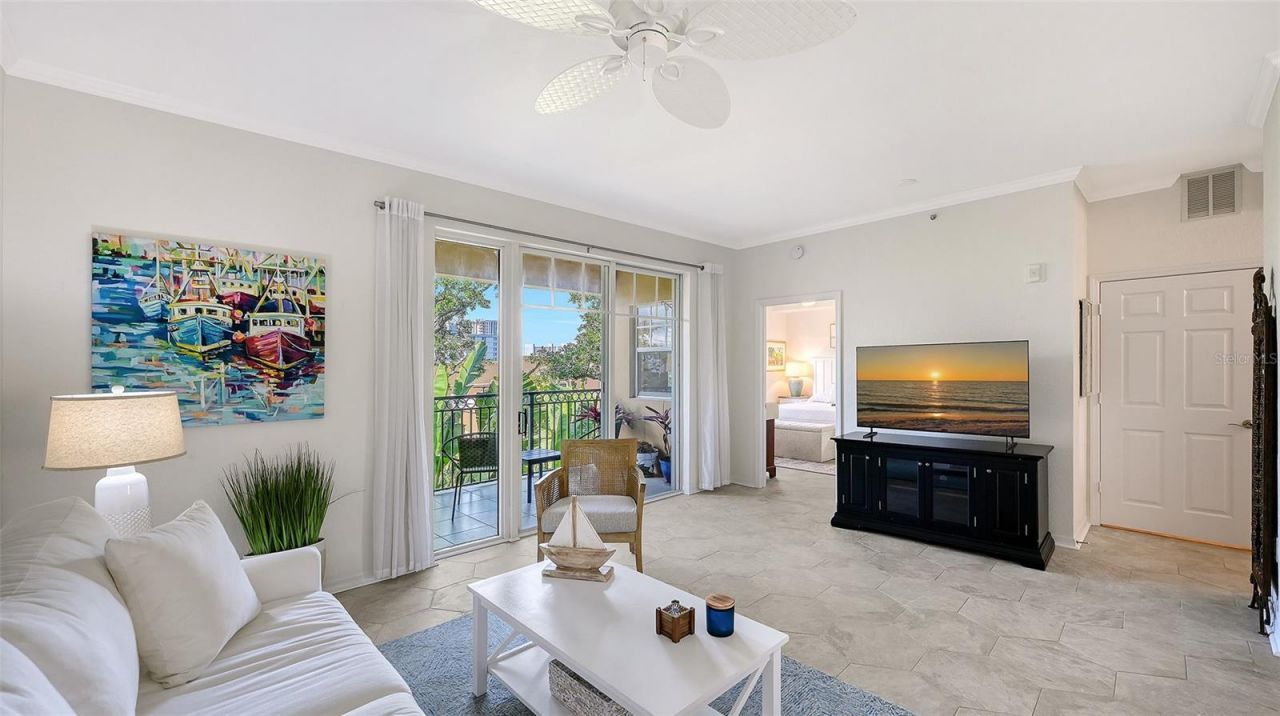 1268 11th Street , Unit 2404, Sarasota, FL 34236 Photo