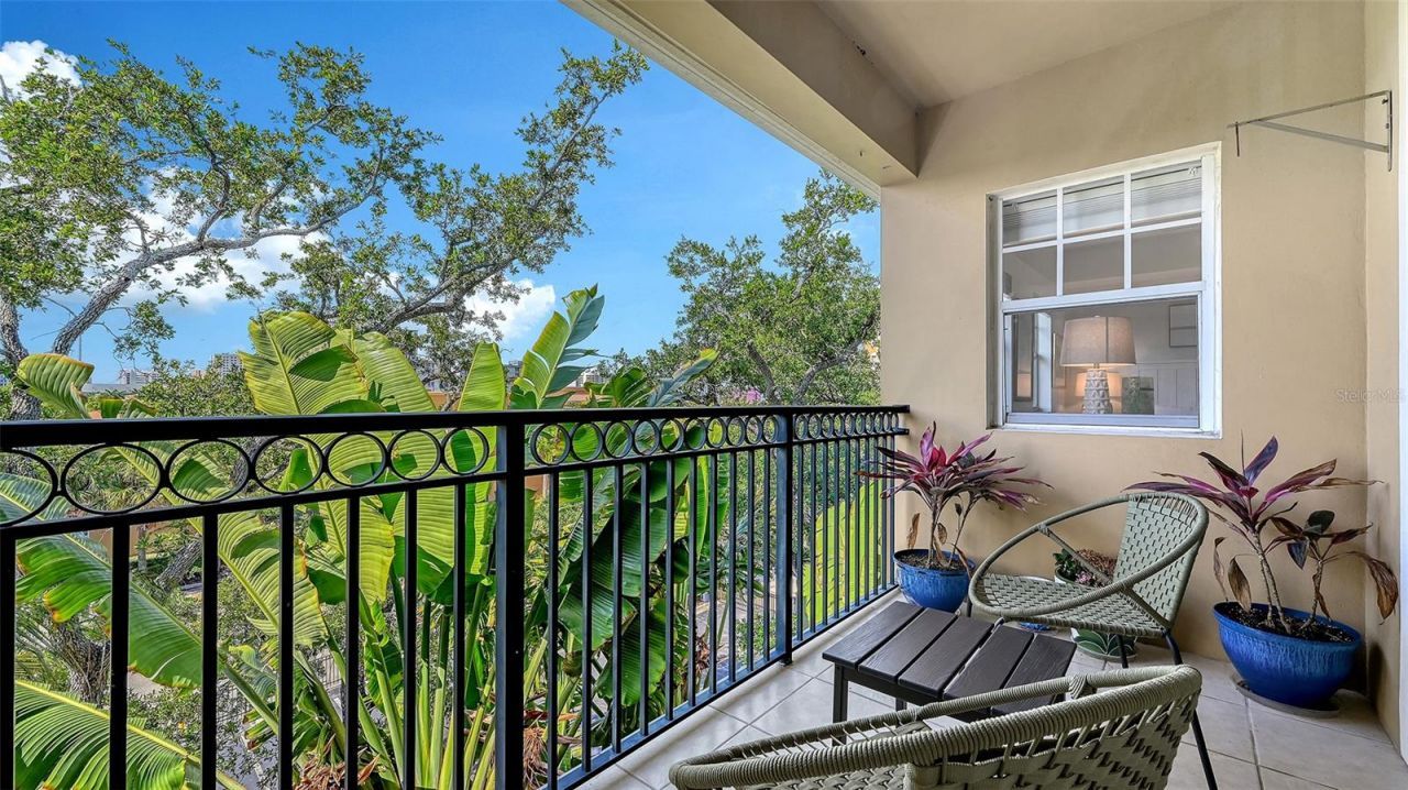 1268 11th Street , Unit 2404, Sarasota, FL 34236 Photo