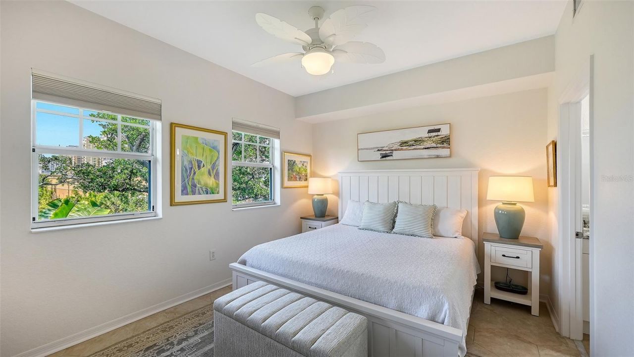 1268 11th Street , Unit 2404, Sarasota, FL 34236 Photo
