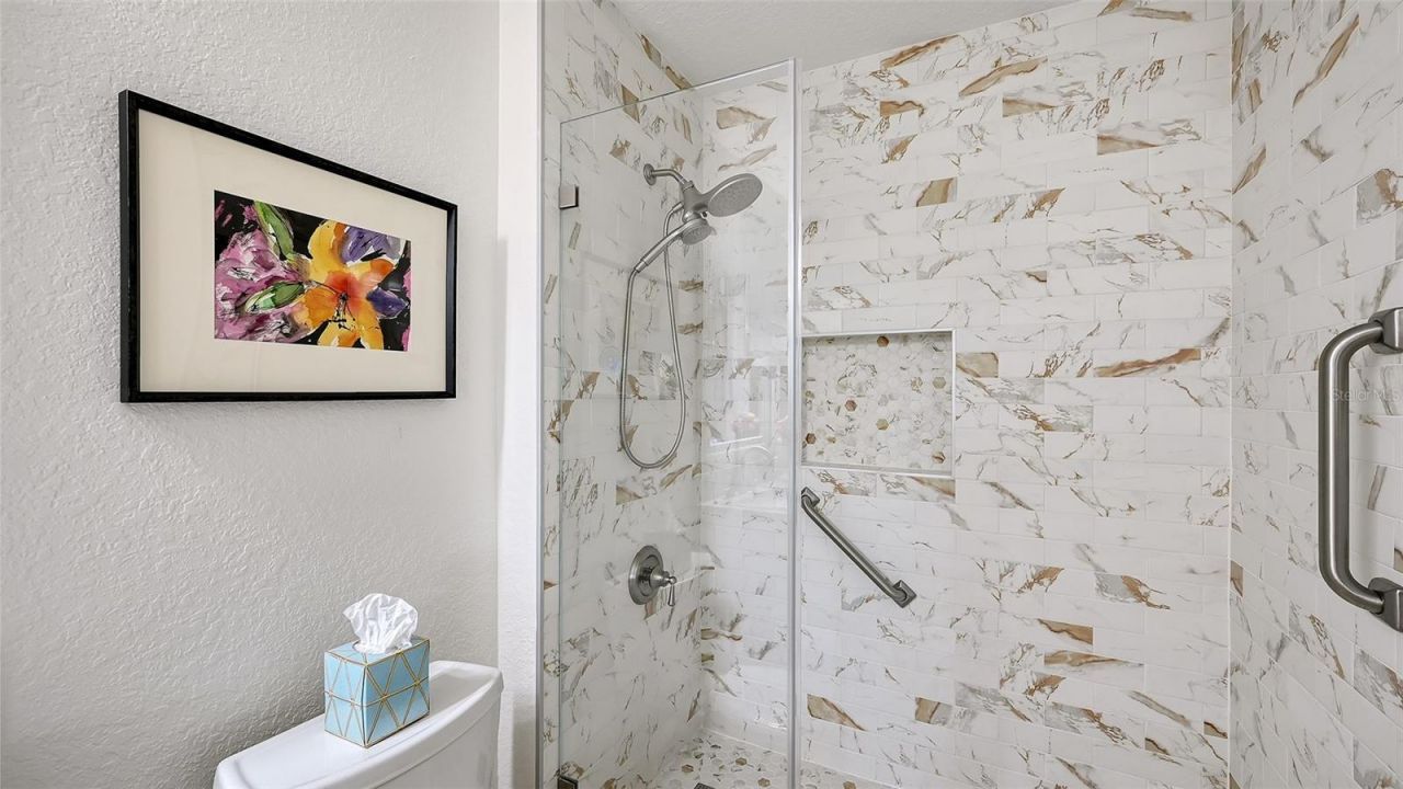 1268 11th Street , Unit 2404, Sarasota, FL 34236 Photo