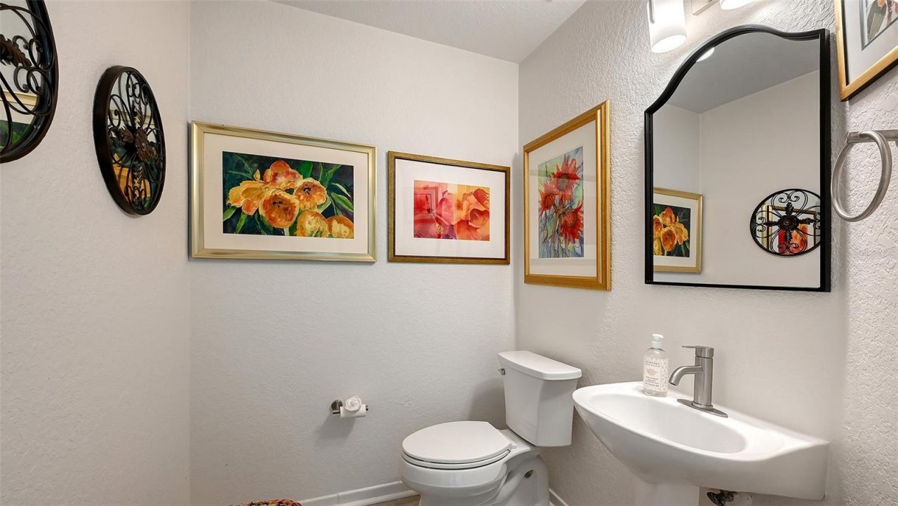 1268 11th Street , Unit 2404, Sarasota, FL 34236 Photo