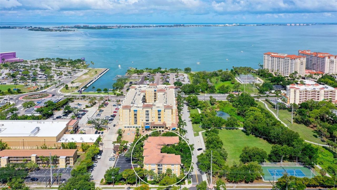 1268 11th Street , Unit 2404, Sarasota, FL 34236 Photo