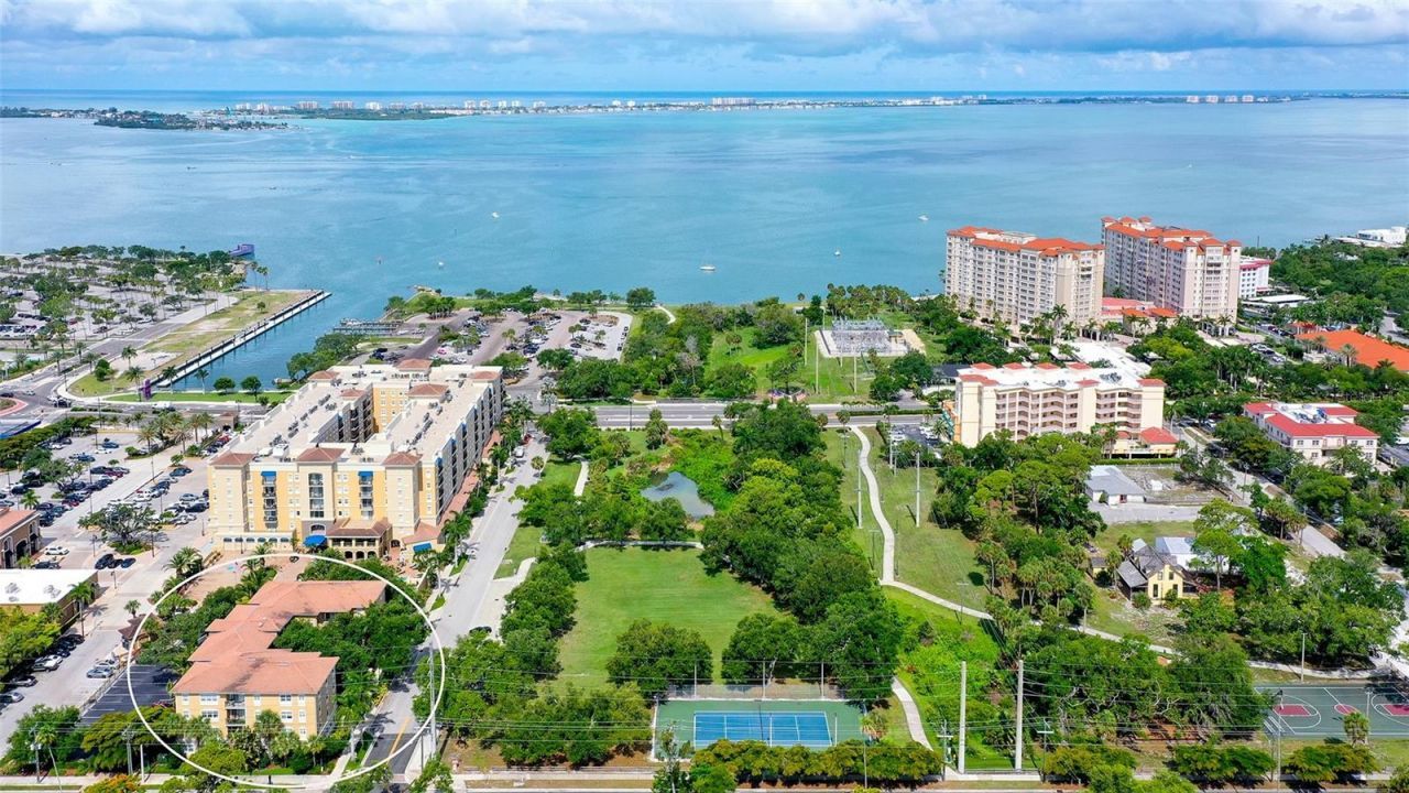 1268 11th Street , Unit 2404, Sarasota, FL 34236 Photo