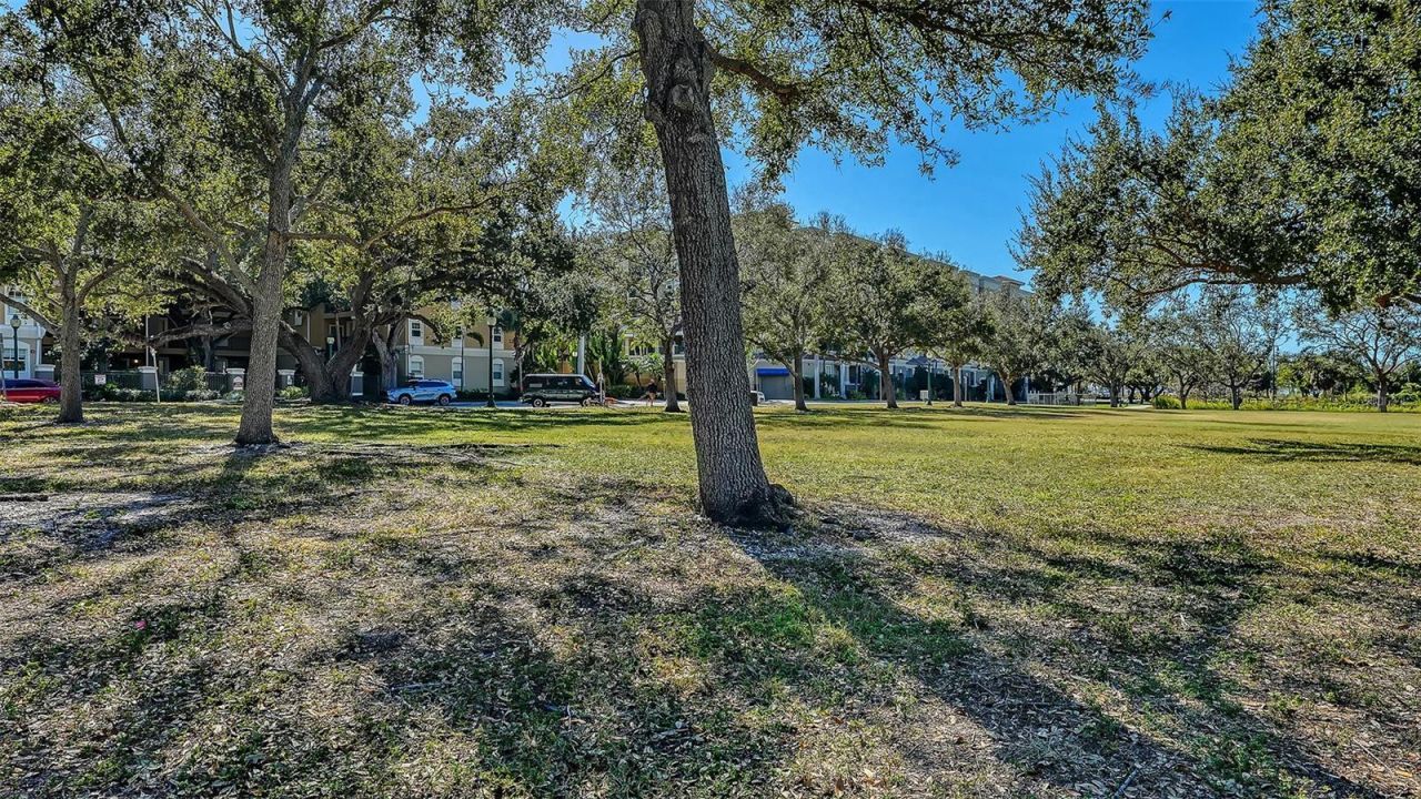 1268 11th Street , Unit 2404, Sarasota, FL 34236 Photo