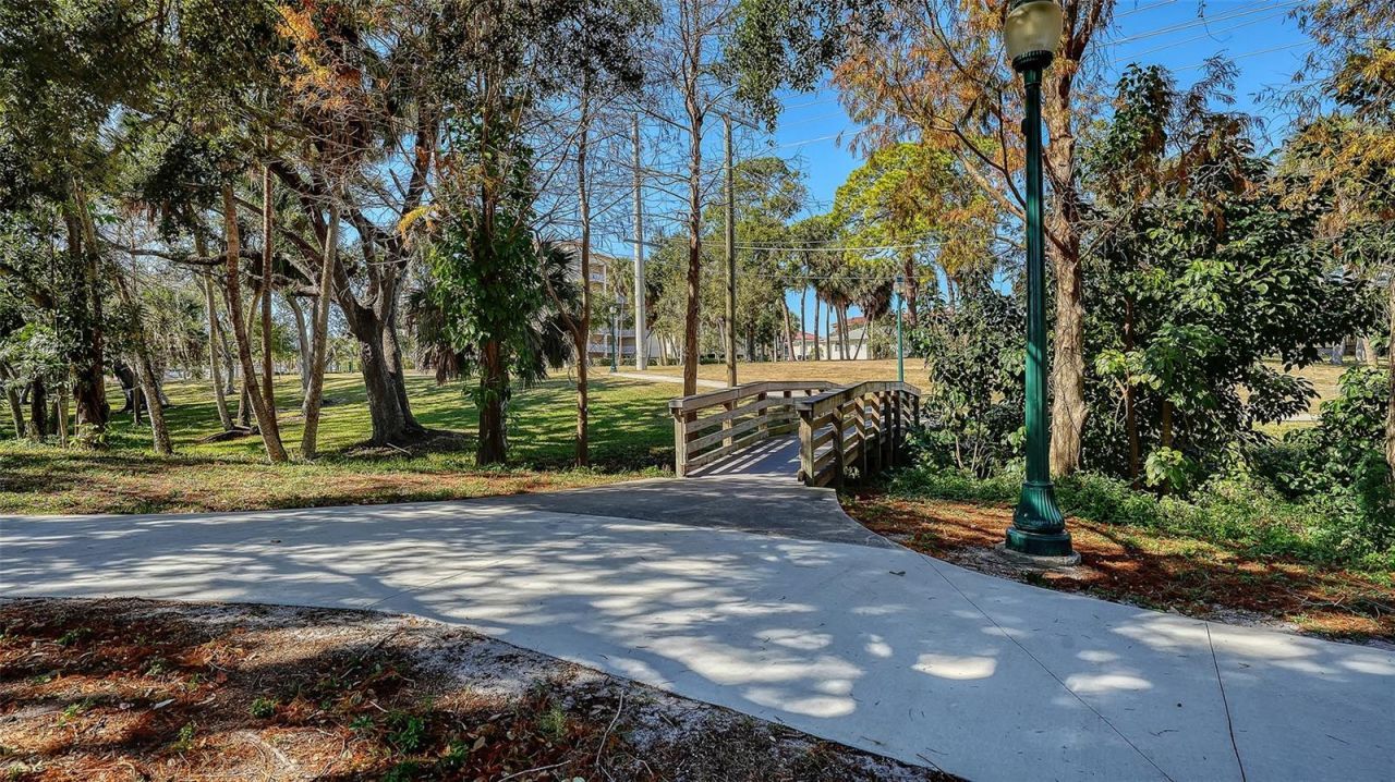 1268 11th Street , Unit 2404, Sarasota, FL 34236 Photo