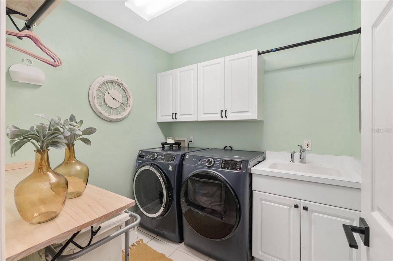 5512 NW 51st Avenue , Gainesville, FL 32653 Photo