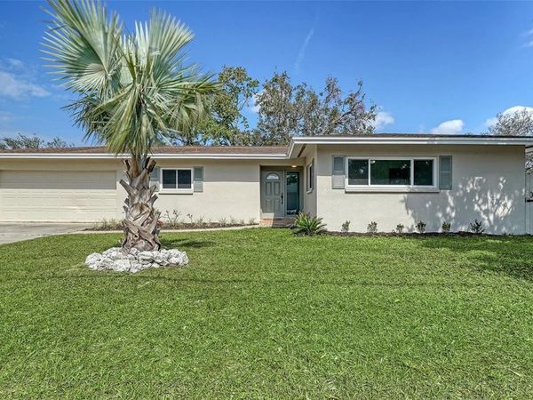 3085 GOLDENROD STREET , SARASOTA, FL 34239