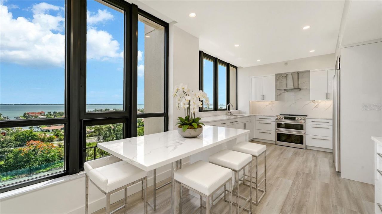 1211 Gulf Of Mexico Drive, Unit 701, Longboat Key, FL 34228 Photo