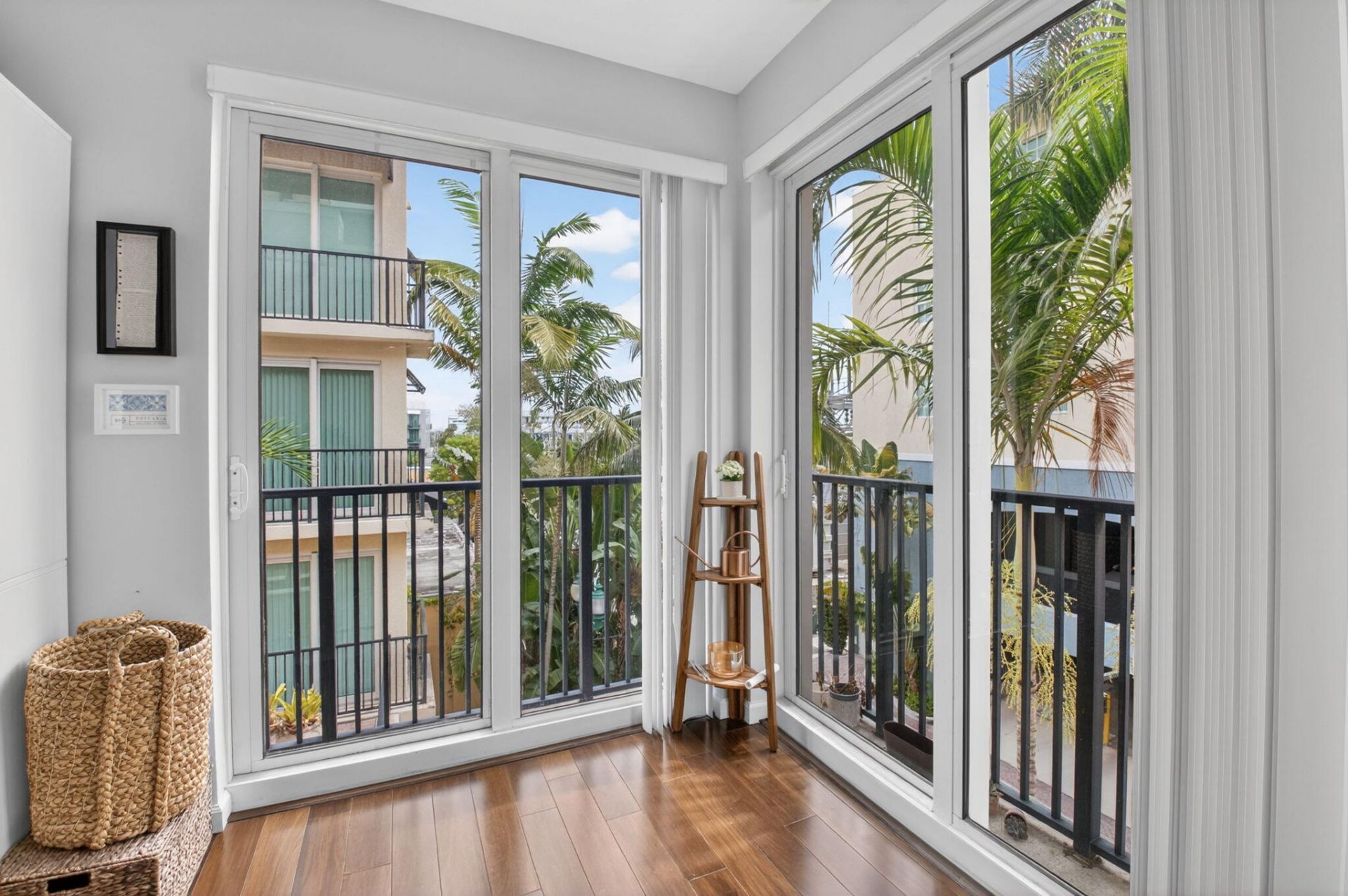 225 NE 1st Street, Unit 301, Delray Beach, FL 33444 Photo