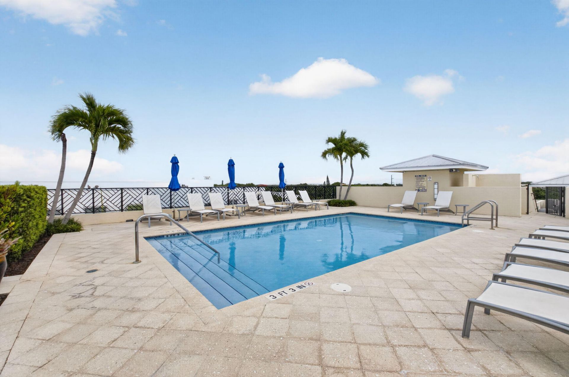 225 NE 1st Street, Unit 301, Delray Beach, FL 33444 Photo