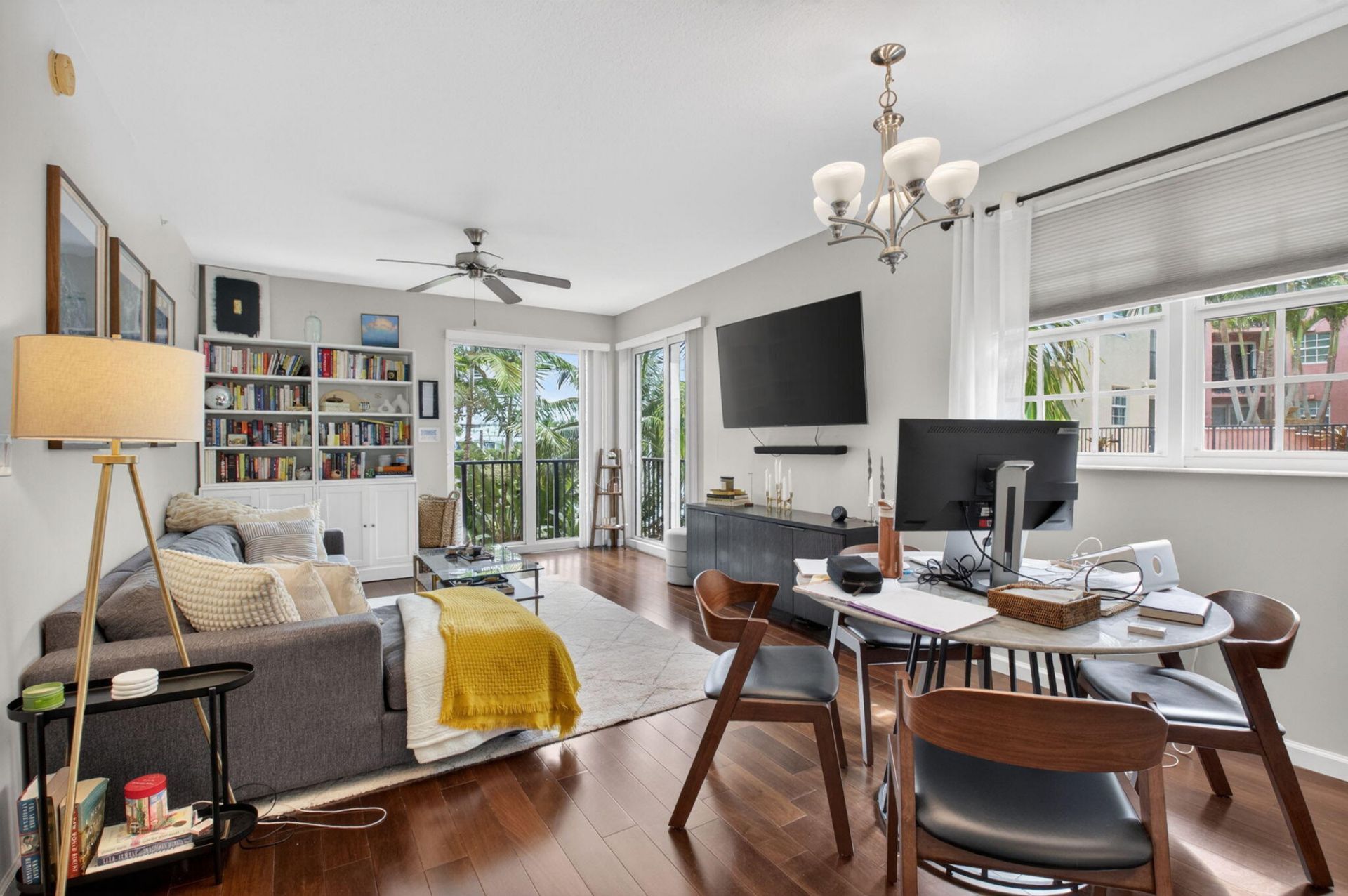 225 NE 1st Street, Unit 301, Delray Beach, FL 33444 Photo