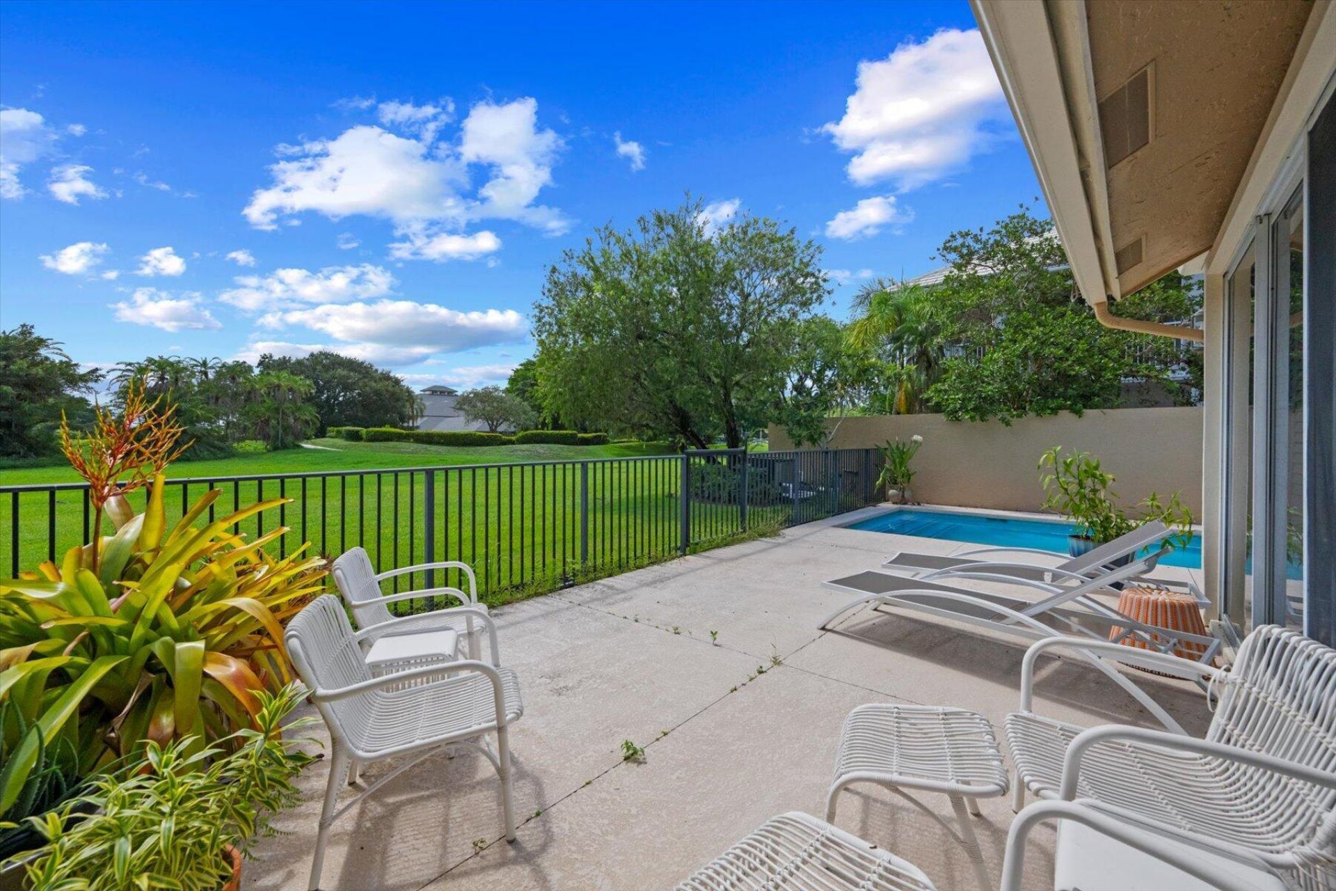 11875 Pebblewood Drive, Unit 201, Wellington, FL 33414 Photo