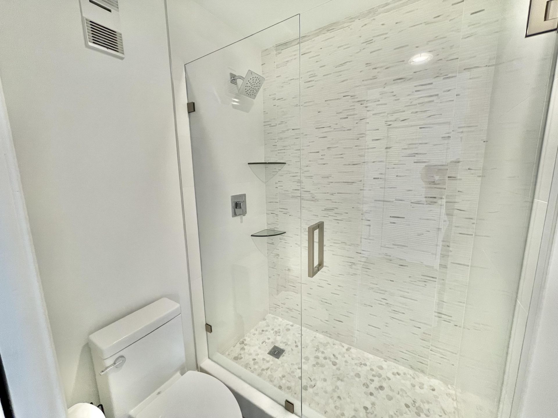 359 Prestwick Circle, Unit 2, Palm Beach Gardens, FL 33418 Photo