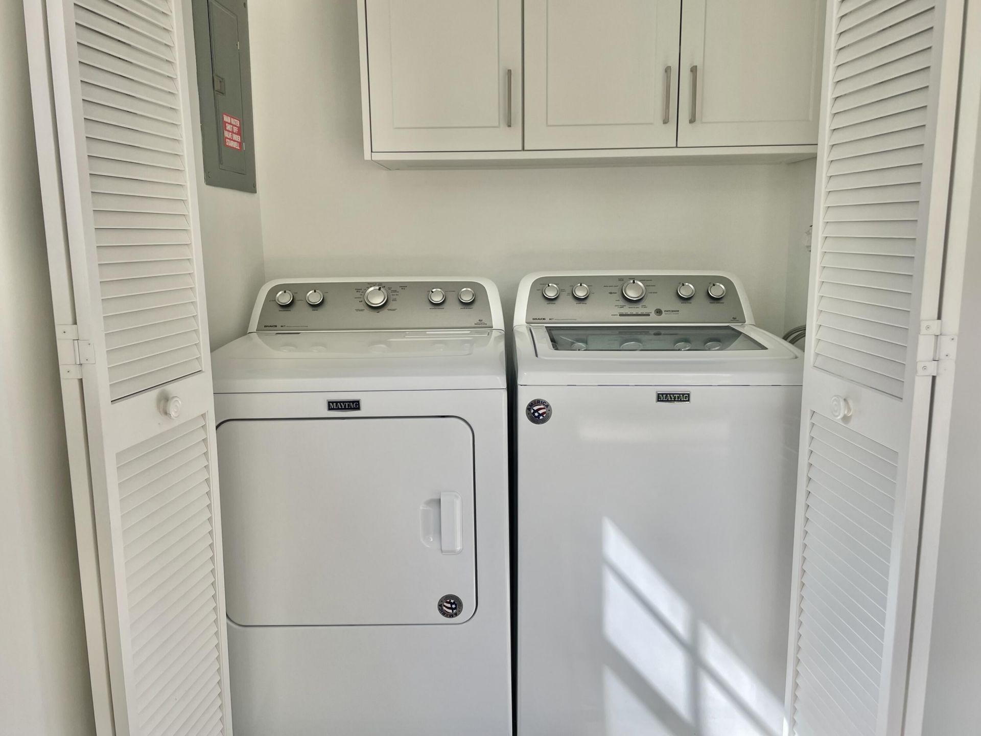 359 Prestwick Circle, Unit 2, Palm Beach Gardens, FL 33418 Photo