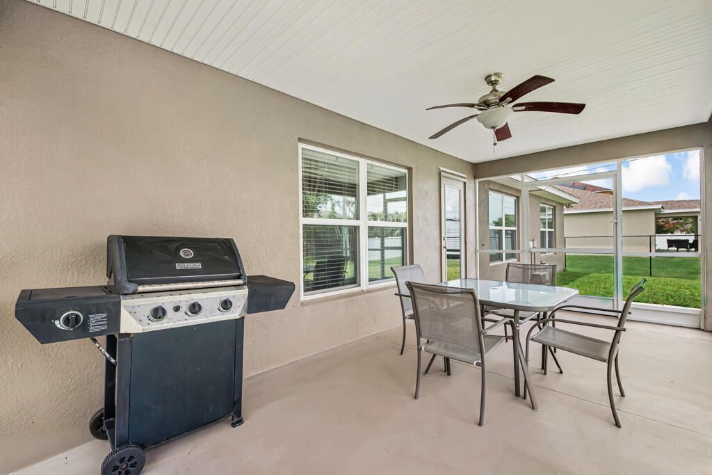367 SW Grimaldo Terrace, Port Saint Lucie, FL 34984 Photo