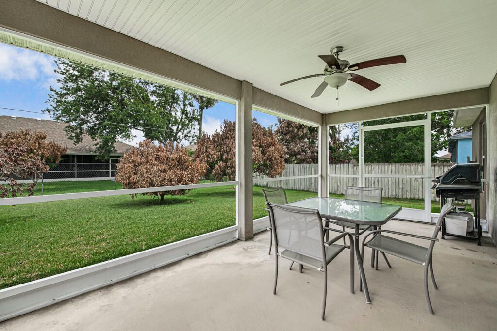 367 SW Grimaldo Terrace, Port Saint Lucie, FL 34984 Photo