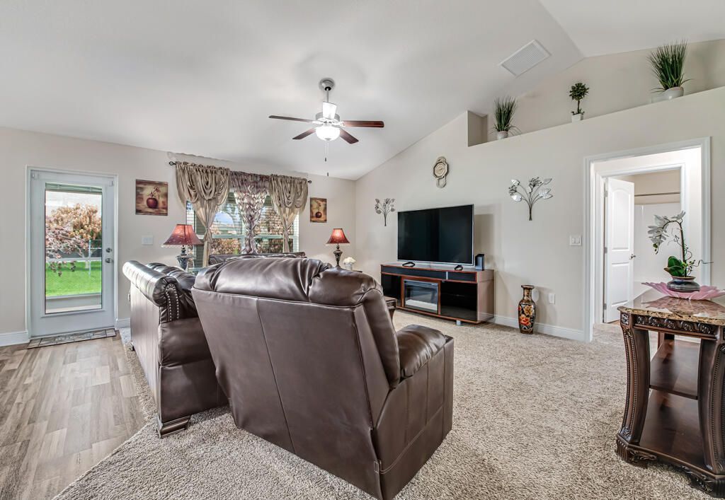 367 SW Grimaldo Terrace, Port Saint Lucie, FL 34984 Photo