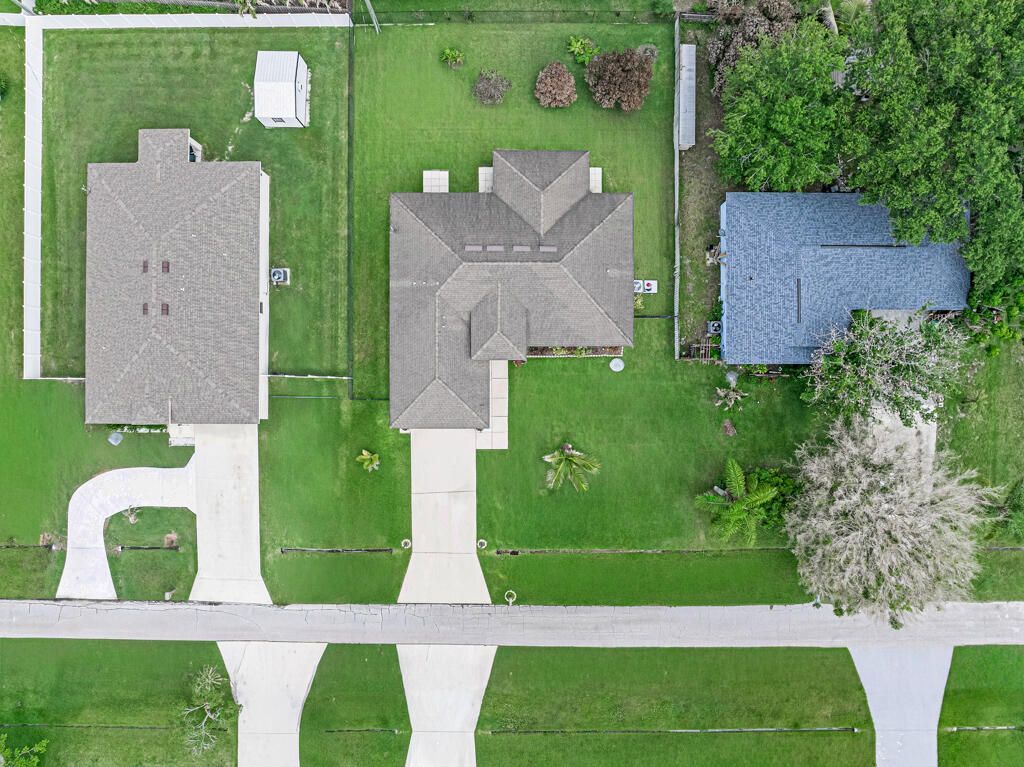 367 SW Grimaldo Terrace, Port Saint Lucie, FL 34984 Photo